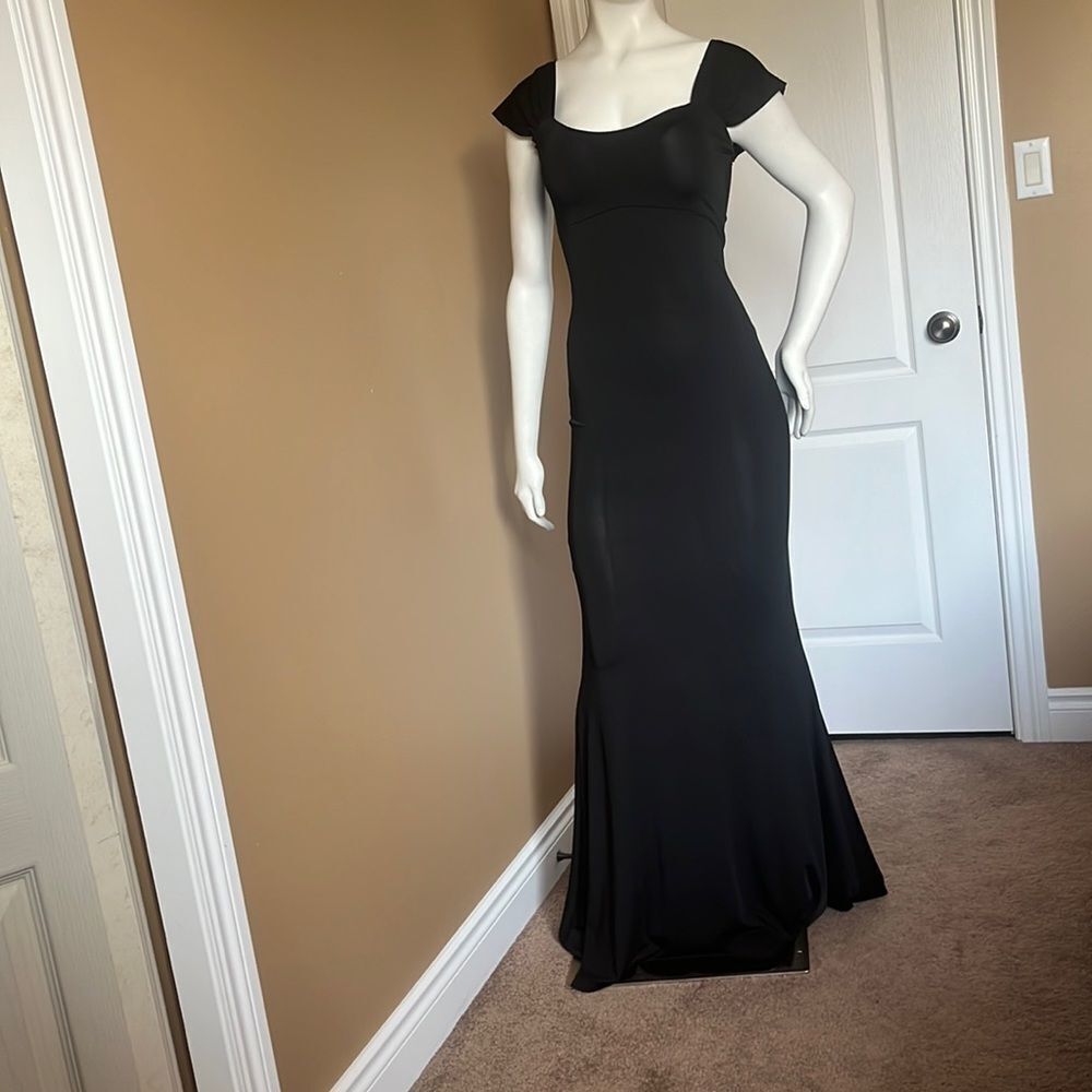 Very simple long black dress/Size S